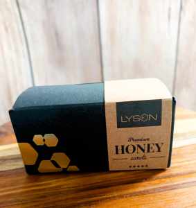 Krówka miodowa Sweet Honey mleczna 120g w czarnym kartoniku